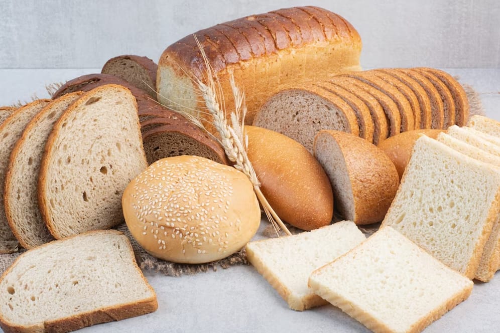 Common White Bread Intolerance Symptoms IntoleranceLab